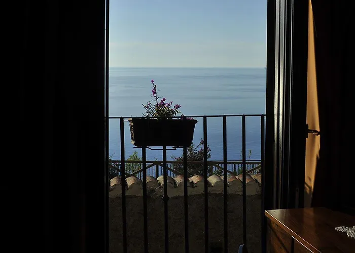 Residenza D'epoca Borgodifiume 3*