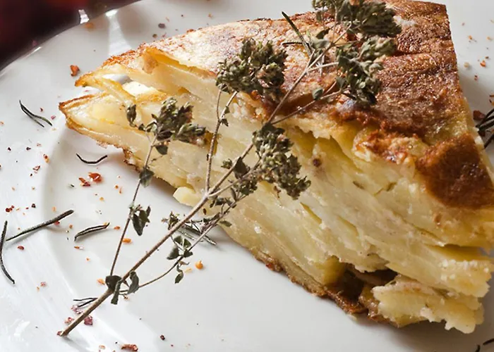 Residenza D'epoca Borgodifiume 3*