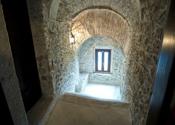 מלון Residenza D'epoca Borgodifiume פיומפרדו ברוציו