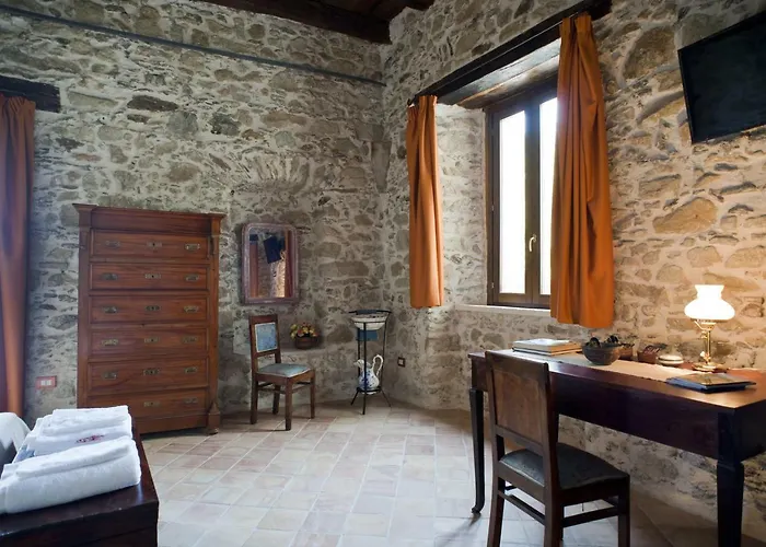 מלון Residenza D'epoca Borgodifiume 3*