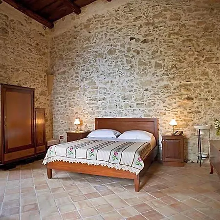Residenza D'epoca Borgodifiume 3* فيومفريدو بروزيو
