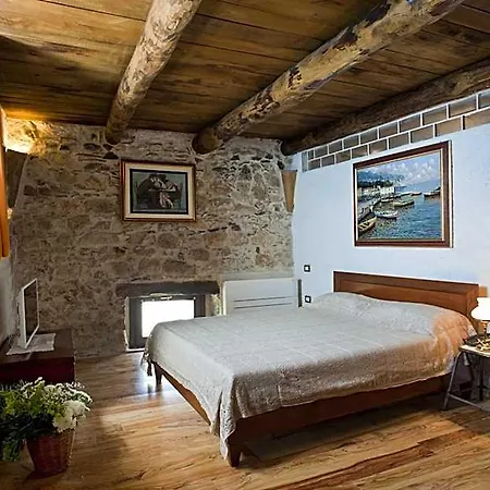فندق Residenza D'epoca Borgodifiume فيومفريدو بروزيو
