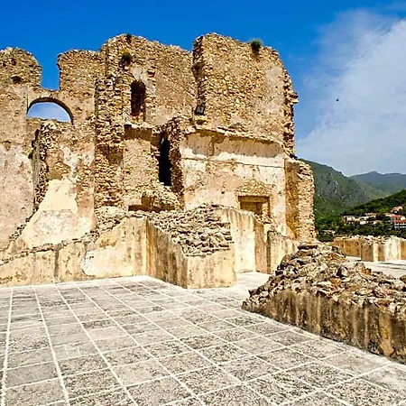 Residenza D'epoca Borgodifiume فيومفريدو بروزيو