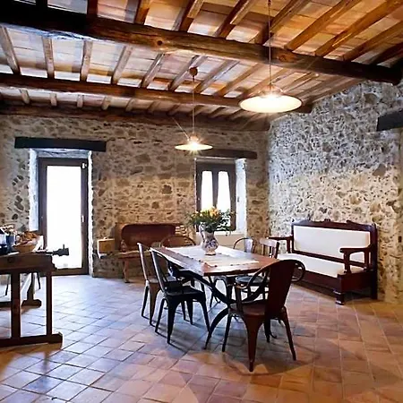 فندق Residenza D'epoca Borgodifiume فيومفريدو بروزيو