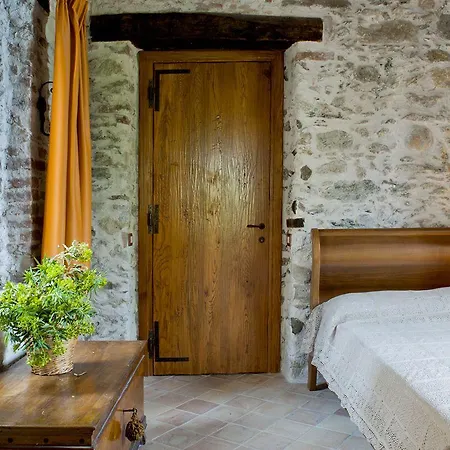 Residenza D'epoca Borgodifiume 3*
