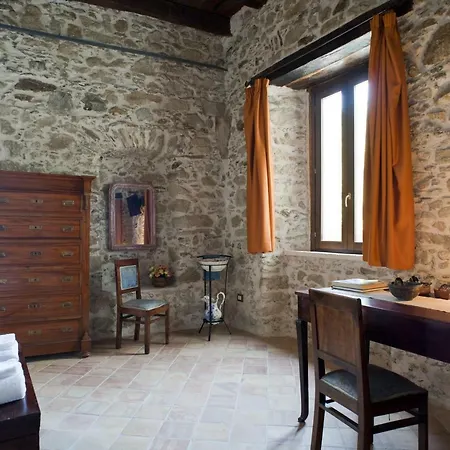 호텔 Residenza D'epoca Borgodifiume 3*