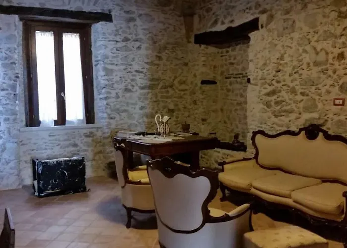 Residenza D'epoca Borgodifiume 酒店 菲乌梅夫雷多布鲁齐奥